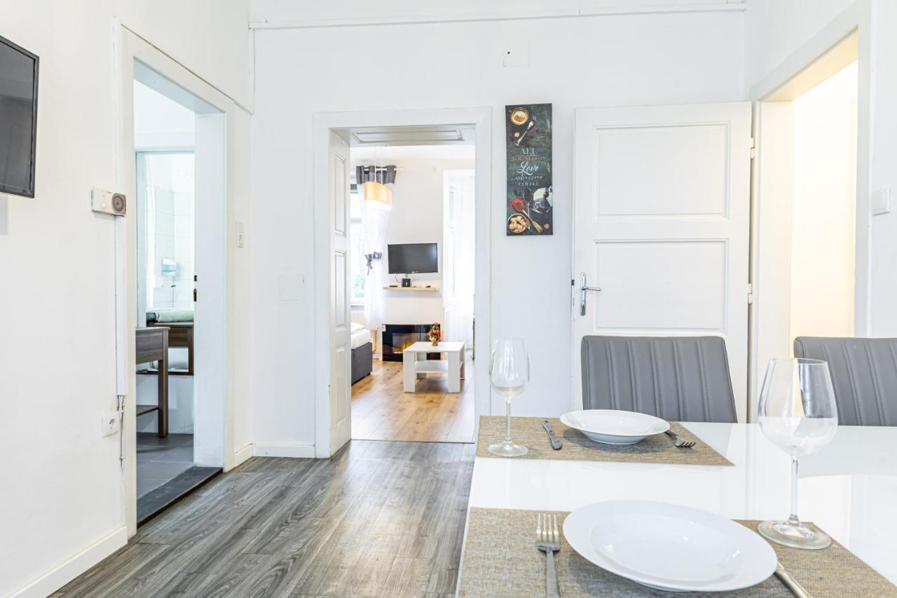 Christiano Apartments - Villa Schoenbrunn Viyana Dış mekan fotoğraf