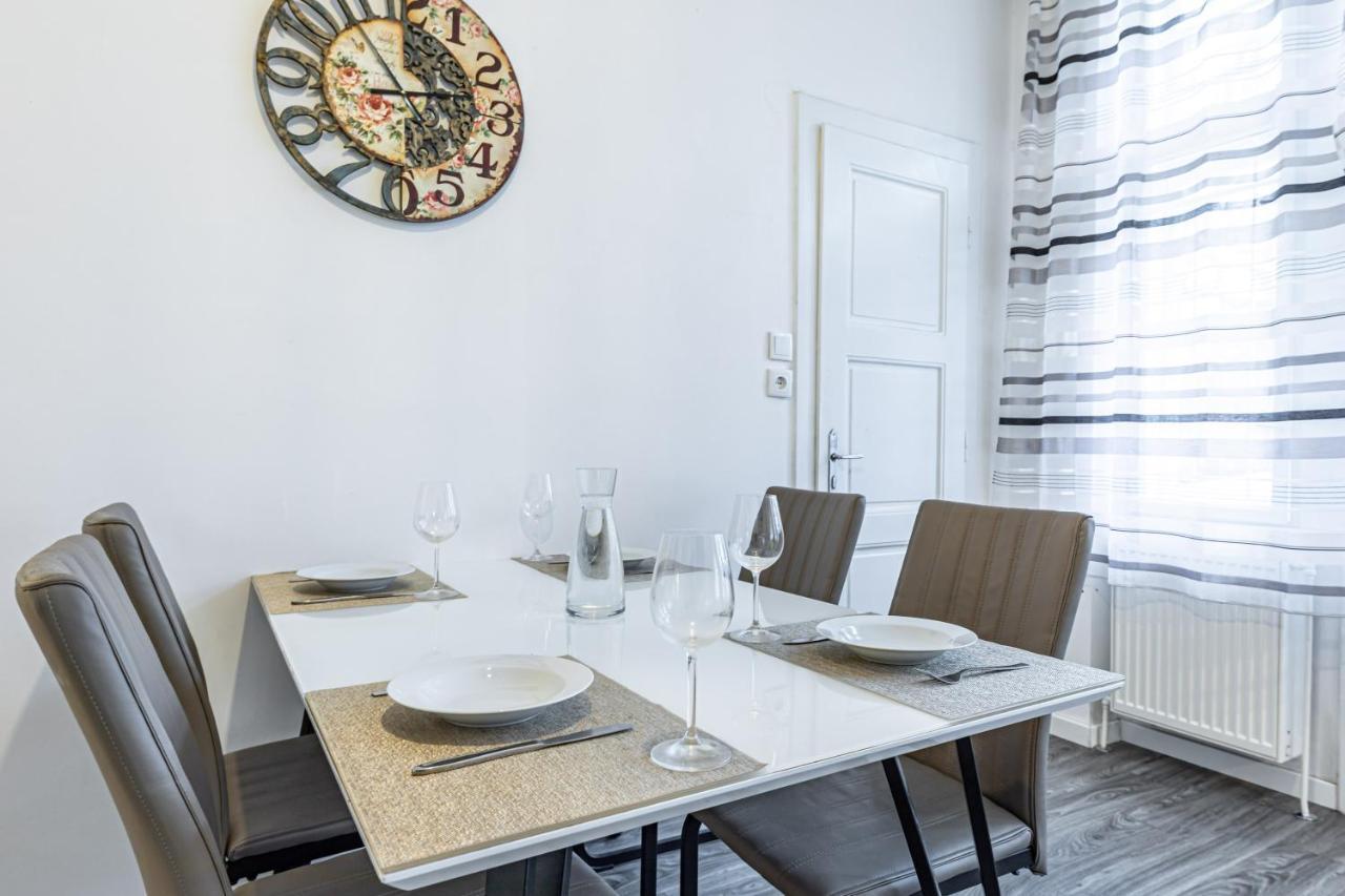 Christiano Apartments - Villa Schoenbrunn Viyana Dış mekan fotoğraf
